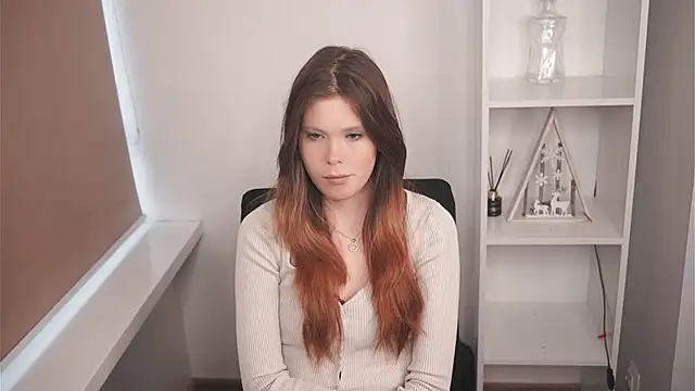 Snapshot of MarnieWootan chatting on February 6, 4:28 am MarnieWootan online show from February 6, 4:28 am