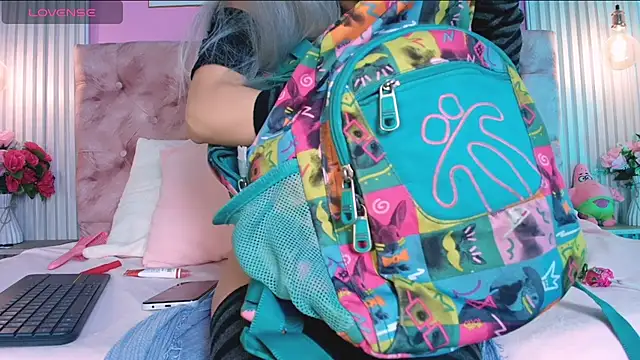 Snapshot of Hanna_danniels chatting on February 5, 1:49 pm Hanna danniels online show from February 5, 1:49 pm