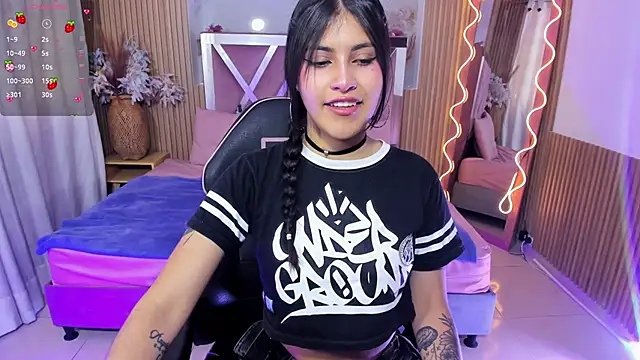 JENNA TAY1 online show from May 25, 7:20 pm