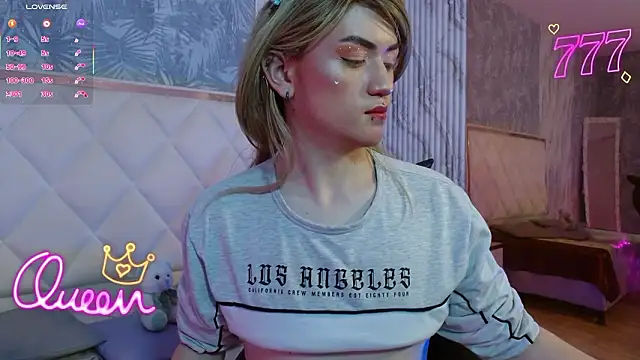 Snapshot of NOOAH_TAY chatting on February 7, 7:28 pm NOOAH TAY online show from February 7, 7:28 pm