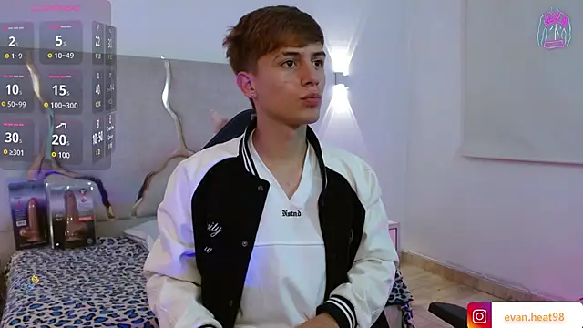 EVAN TAY online show from April 5, 2:31 am