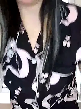 Snapshot of ThatAltGirl chatting on February 8, 2:09 pm ThatAltGirl online show from February 8, 2:09 pm