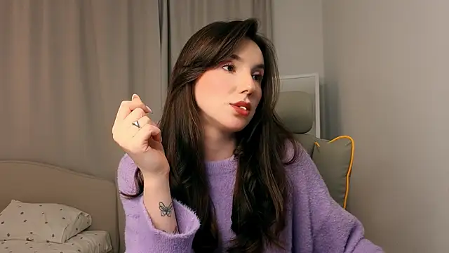 ssandralovin online show from April 17, 8:23 pm