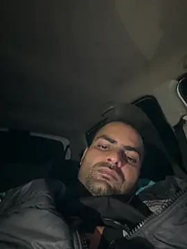 Snapshot of hardlysuck chatting on February 7, 7:50 pm hardlysuck online show from February 7, 7:50 pm