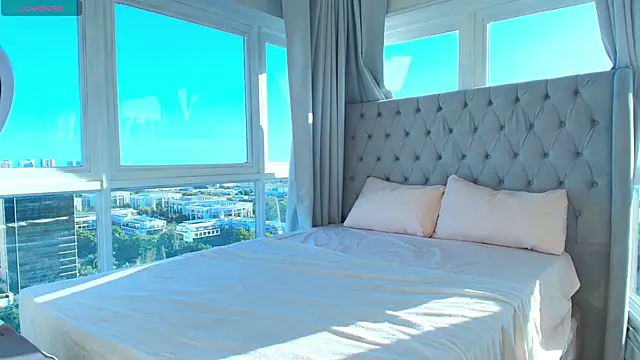 Carol Daniel online show from April 14, 7:20 pm