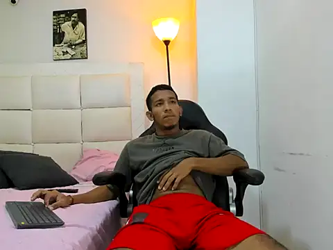 ricky spensar23cm  online show from February 15, 2:08 am