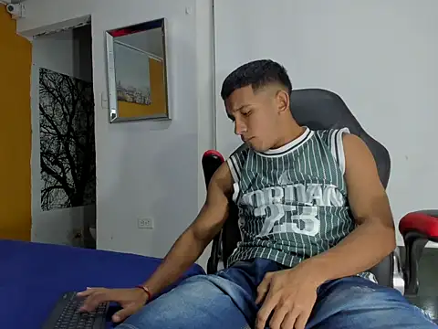 ricky spensar23cm  online show from February 28, 2:12 am