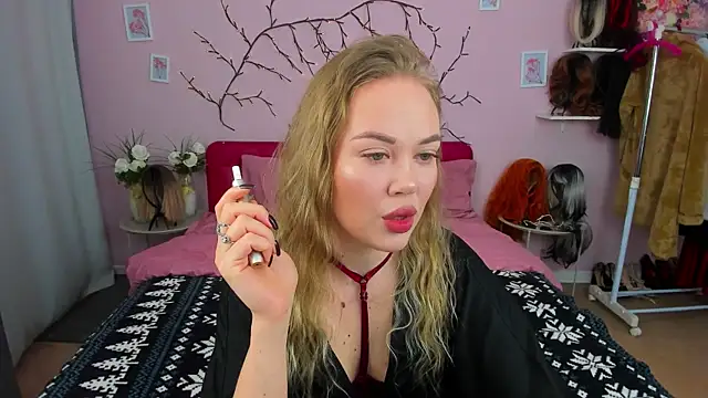 AnnaWillowX online show from February 14, 7:49 am