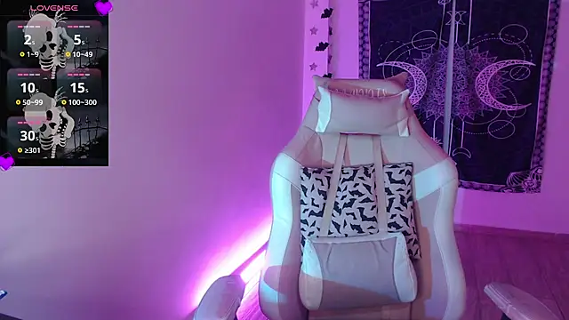 cyberd0ll66 online show from June 21, 3:31 am