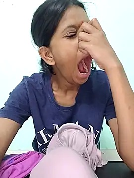 Snapshot of Anjali-869 chatting on July 14, 8:08 am Anjali-869 online show from July 14, 8:08 am