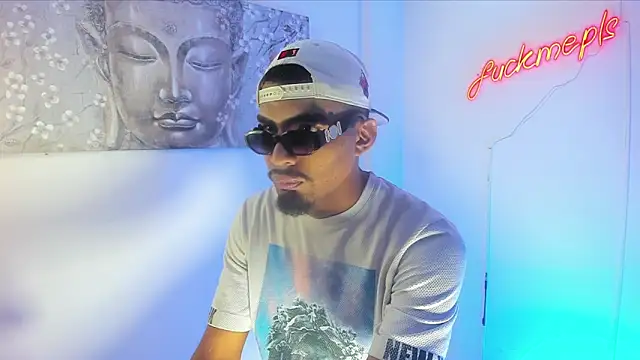 Rpoolrboy online show from June 2, 4:47 am