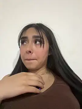 Snapshot of scarlett_pinkk1 chatting on February 18, 4:08 am scarlett pinkk1 online show from February 18, 4:08 am