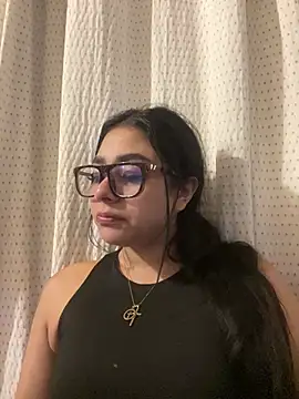 Snapshot of Violetta_pinkk1 chatting on February 16, 4:30 am Violetta pinkk1 online show from February 16, 4:30 am