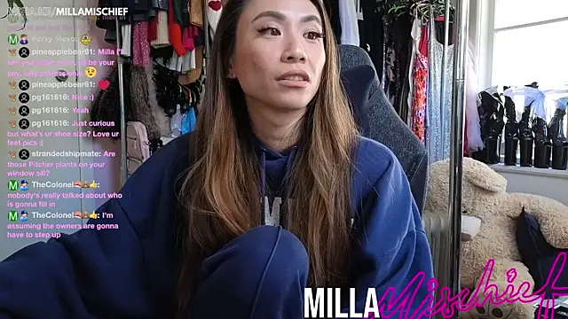 millamischief online show from July 14, 11:32 pm