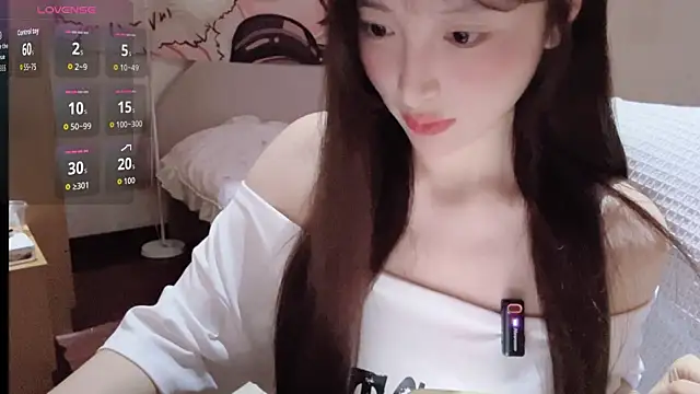 Snapshot of Xiaoyun_6666 chatting on April 29, 8:37 pm Xiaoyun 6666 online show from April 29, 8:37 pm