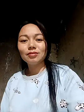 Snapshot of Rose-222 chatting on February 3, 1:26 am Rose-222 online show from February 3, 1:26 am