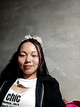 Snapshot of Rose-222 chatting on February 20, 2:30 am Rose-222 online show from February 20, 2:30 am