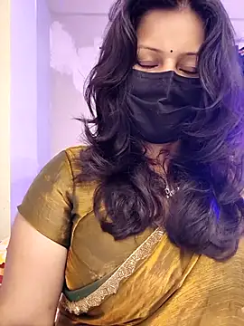 Snapshot of noty_girl2 chatting on April 19, 3:55 pm noty girl2 online show from April 19, 3:55 pm