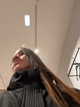 KishaMur online show from April 10, 6:07 am