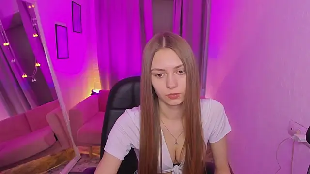 Snapshot of Cheryl_Backer chatting on February 11, 2:33 pm Cheryl Backer online show from February 11, 2:33 pm