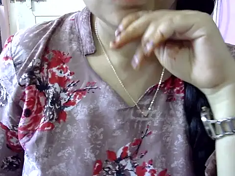 Cute Aliyaa online show from March 25, 8:20 am