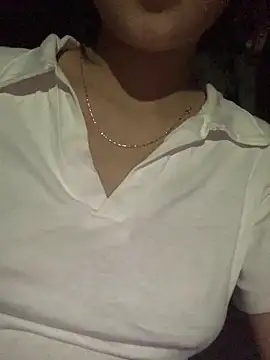 Snapshot of Hoa-tuylip chatting on February 17, 3:29 pm Hoa-tuylip online show from February 17, 3:29 pm