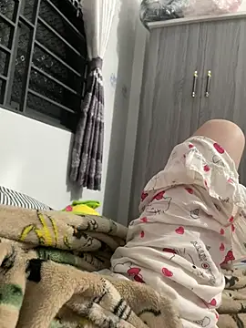 Snapshot of Phuonghot189 chatting on February 3, 4:45 pm Phuonghot189 online show from February 3, 4:45 pm