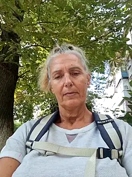 Snapshot of lukerya chatting on September 10, 8:47 am lukerya online show from September 10, 8:47 am