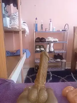 Snapshot of Rilaveta064 chatting on May 16, 12:48 pm Rilaveta064 online show from May 16, 12:48 pm