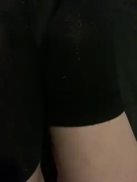 Snapshot of parisleau chatting on March 2, 4:58 pm parisleau online show from March 2, 4:58 pm