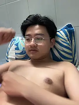 Kami Kazo online show from May 5, 4:59 pm