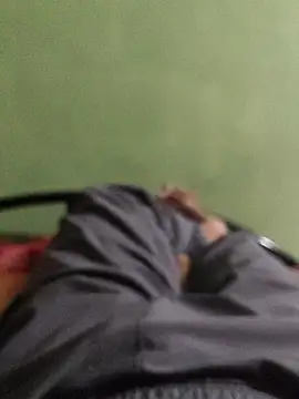 Snapshot of jesse_pinkman99 chatting on February 12, 7:20 pm jesse pinkman99 online show from February 12, 7:20 pm