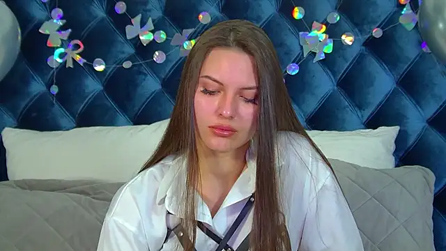 AliceVersal online show from March 17, 4:39 am