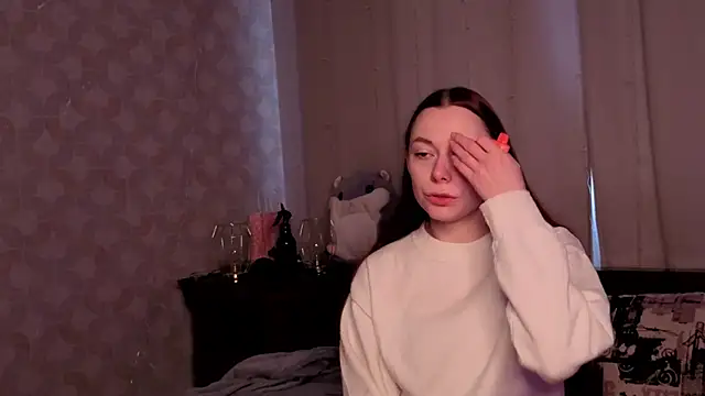 Snapshot of BuenaSchmaling chatting on February 8, 9:23 am BuenaSchmaling online show from February 8, 9:23 am