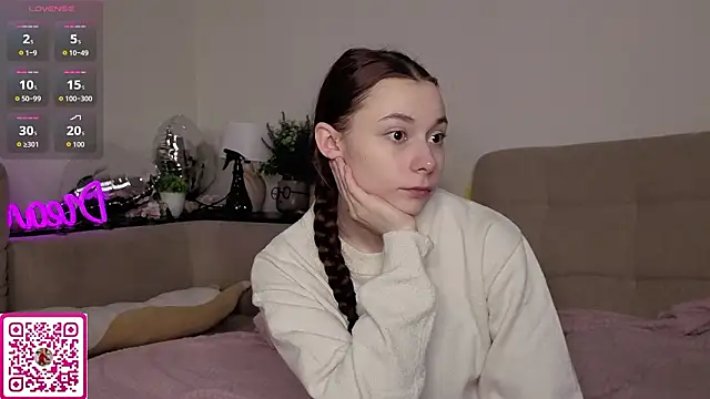 Snapshot of BuenaSchmaling chatting on February 21, 8:21 pm BuenaSchmaling online show from February 21, 8:21 pm