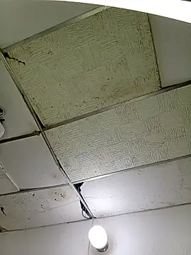 Snapshot of angela_sex_x chatting on February 21, 12:33 am angela sex x online show from February 21, 12:33 am