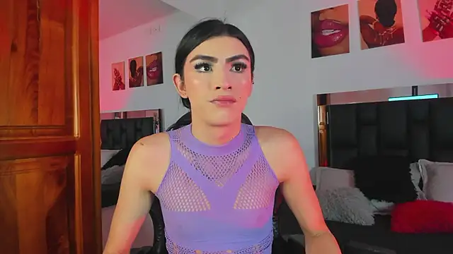 Isabella Moon9 online show from March 13, 11:28 am