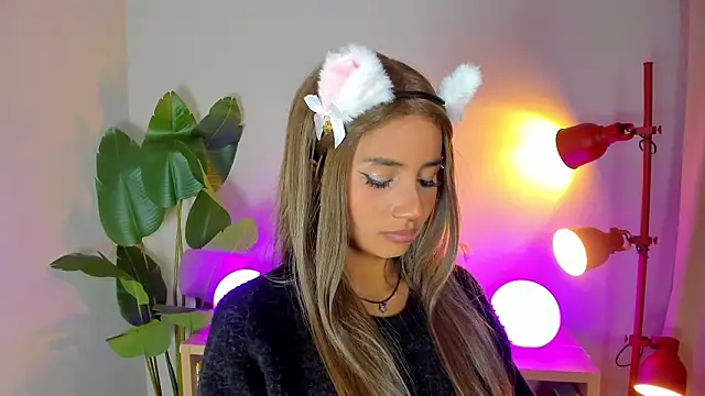 Lia flor online show from February 12, 3:56 am