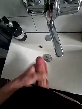 Snapshot of kondec chatting on February 2, 10:36 am kondec online show from February 2, 10:36 am