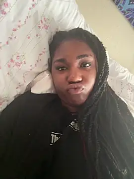 Snapshot of Ebonythroat777 chatting on June 4, 1:06 pm Ebonythroat777 online show from June 4, 1:06 pm