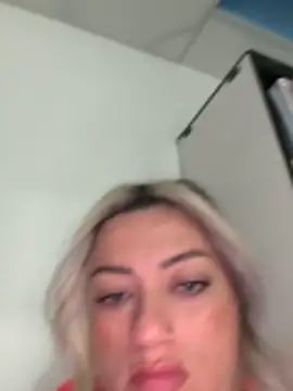 NinaRicci1518 online show from March 15, 9:32 pm