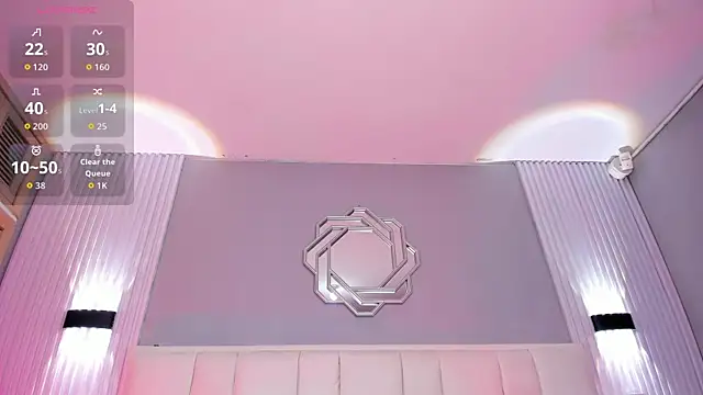 KataThonpson online show from April 18, 4:05 am