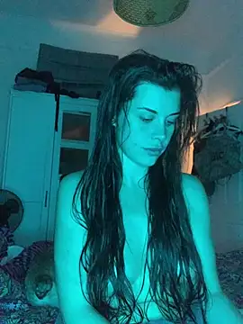 houseofnova online show from March 2, 9:32 pm