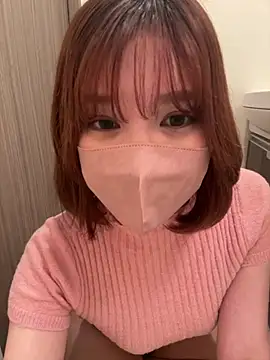  3 mNm 3  online show from April 16, 1:45 pm