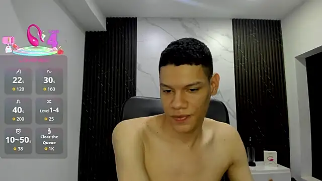 milo cruz  online show from June 18, 2:01 am