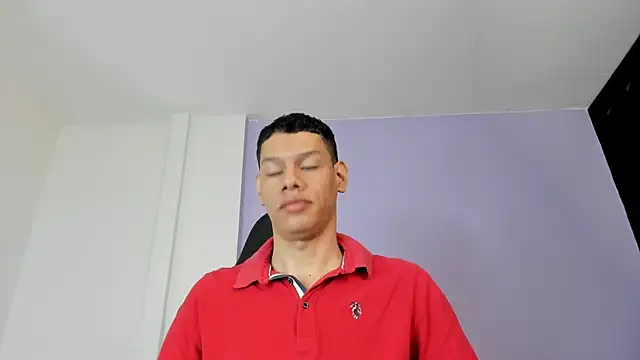 Snapshot of milo_cruz_ chatting on July 25, 1:08 pm milo cruz online show from July 25, 1:08 pm