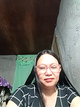 hotpinay 45 online show from April 1, 11:33 am