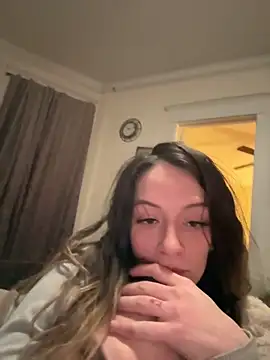 Snapshot of hotbofdad chatting on February 2, 6:56 am hotbofdad online show from February 2, 6:56 am