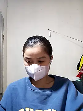 Snapshot of Daisy-lusia2026 chatting on February 3, 6:40 am Daisy-lusia2026 online show from February 3, 6:40 am