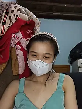 Snapshot of Daisy-lusia2026 chatting on August 2, 1:53 pm Daisy-lusia2026 online show from August 2, 1:53 pm